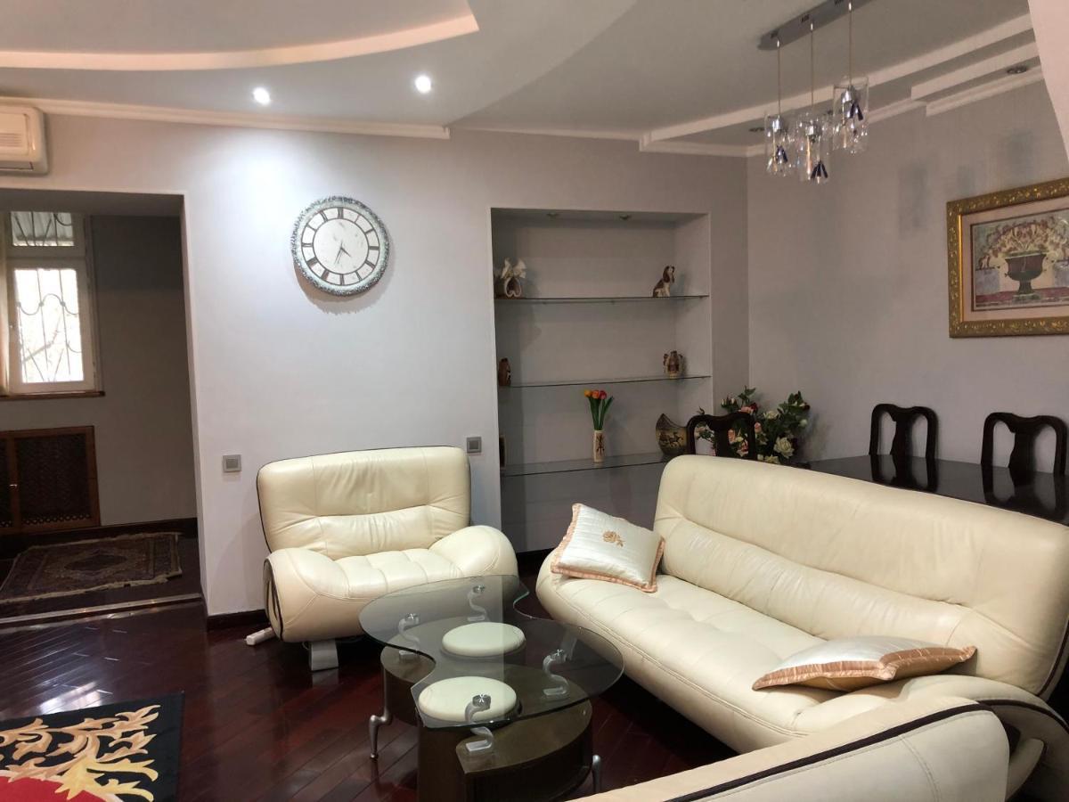 Beautiful Apartments In The Heart Of The City タシュケント エクステリア 写真