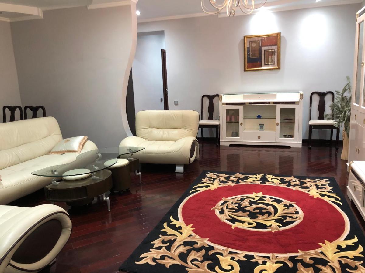 Beautiful Apartments In The Heart Of The City タシュケント エクステリア 写真